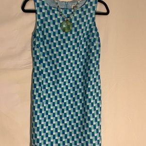 Gap dress bundled with necklace